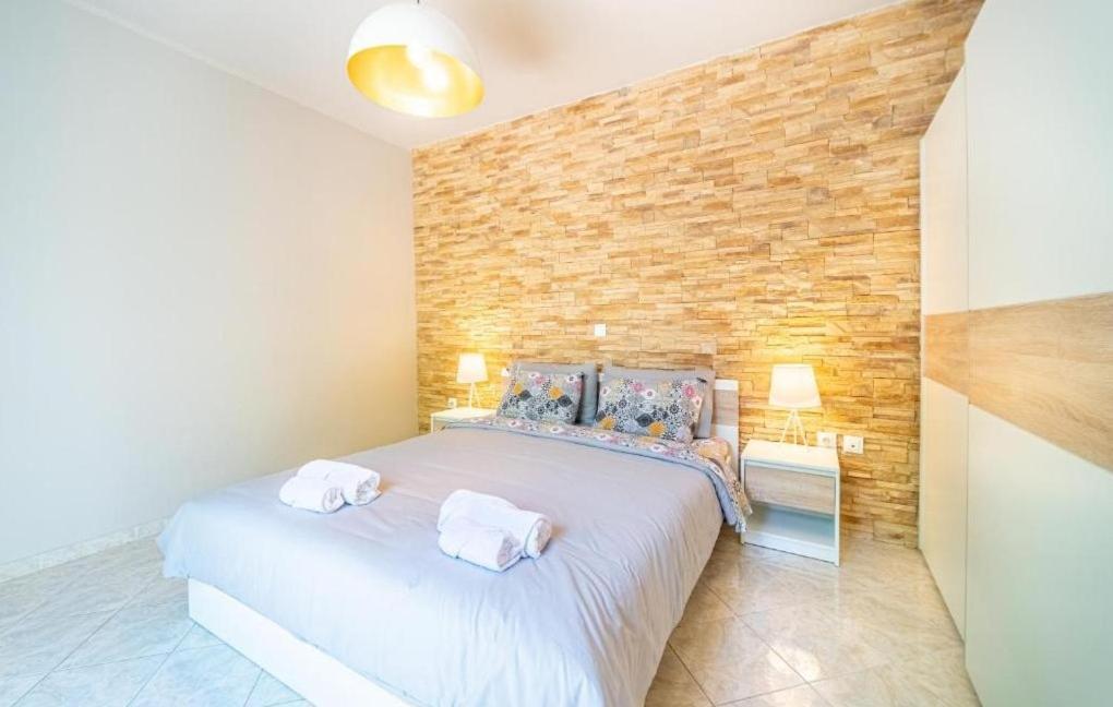 Faeax Guesthouse Línia Eksteriør bilde